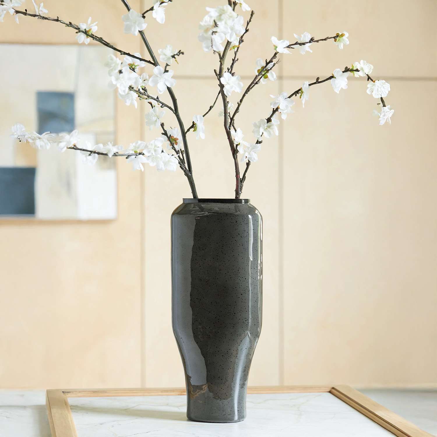 Kierlain Vase